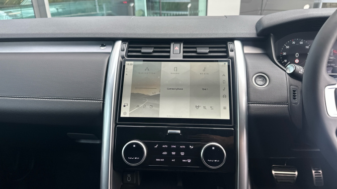 Land Rover Discovery Diesel 3.0 D350 Dynamic HSE Commercial Auto - Image 14